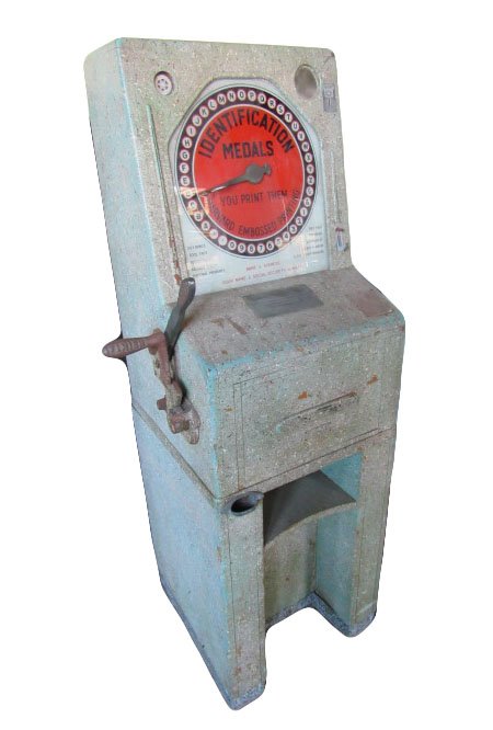 Harvard Coin Operated Arcade Metal Typer (1 of 2)