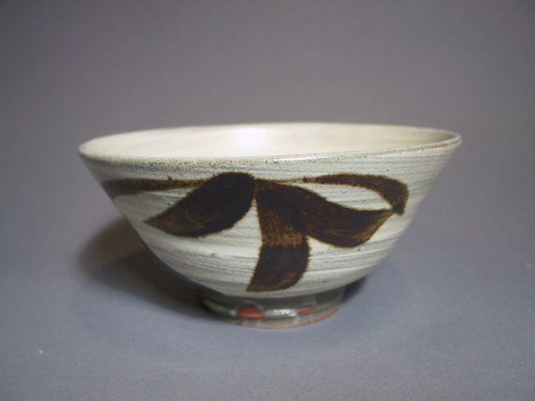 Korean Bowl by Shin Sang-Ho