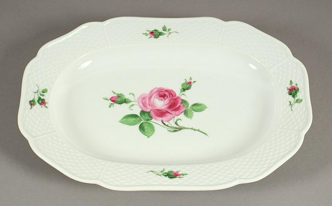 KLEINE PLATTE, Form Altozier, farbig gemalter Dekor (1 of 1)