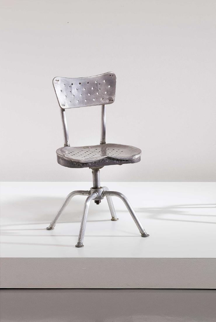 GIO PONTI - A CHAIR BY G. PONTI - (1 of 1)