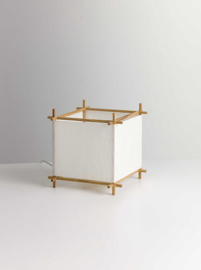PAOLO TILCHE - A TABLE LAMP BY P. TILCHE -: Lampada da tavolo, Bilumen 1984. Legno, carta di riso - A. Bassi "Paolo Tilche, Milano 2000, p. 39 - cm 24x24x24