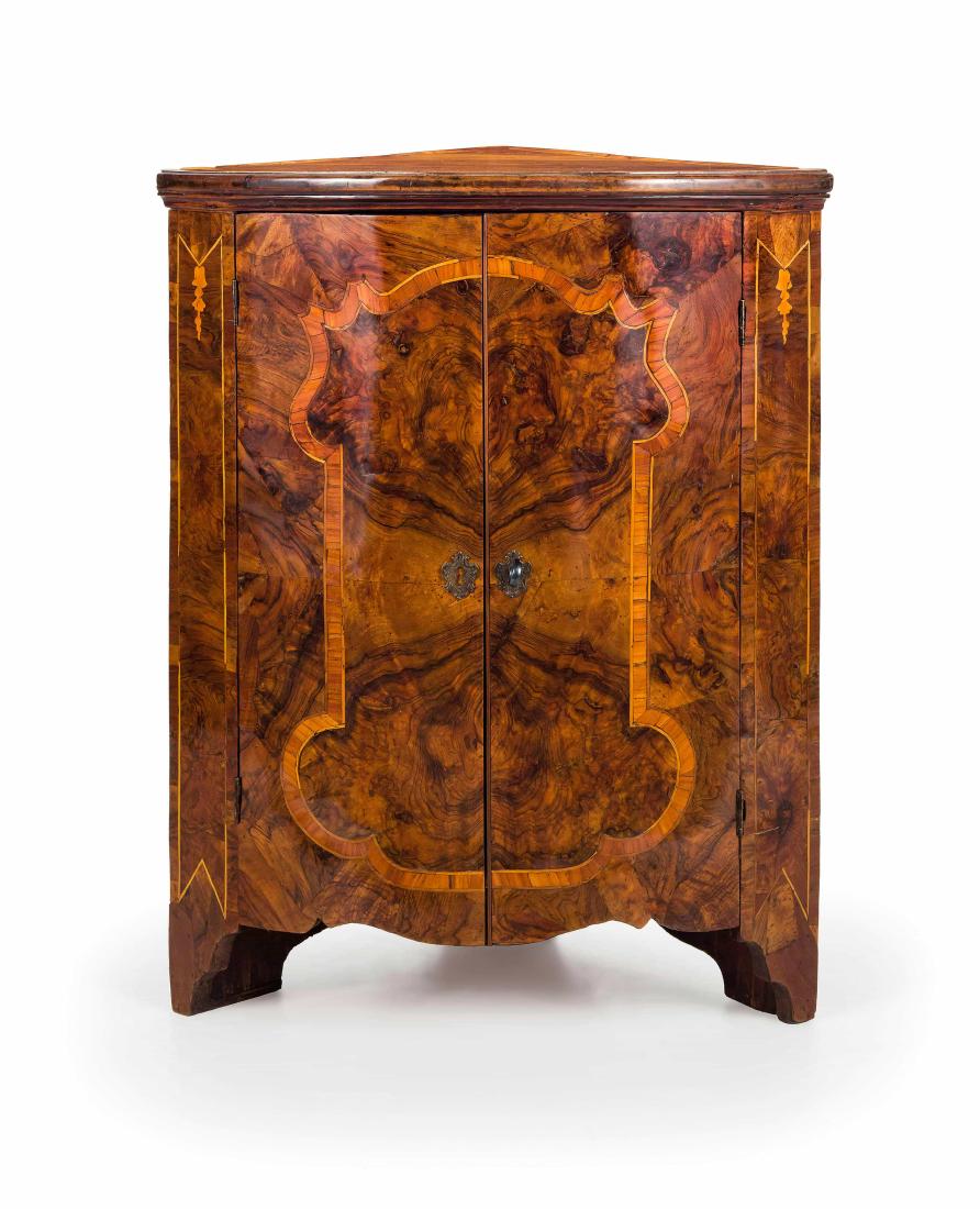 ANGOLIERA IMPIALLACCIATA IN LEGNI VARI, XVIII-XIX (1 of 1)