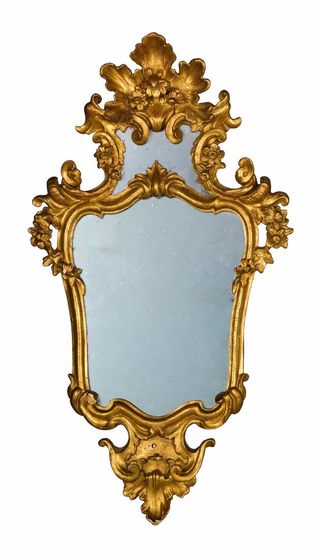 COPPIA DI SPECCHIERE IN LEGNO INTAGLIATO E DORATO, (1 of 2)