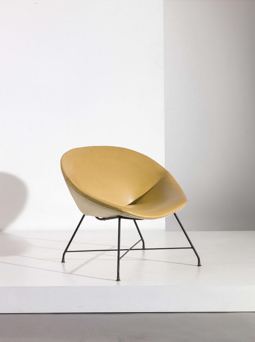 AUGUSTO BOZZI: Poltrona mod. Minoletta, Saporiti anni '50. Metallo verniciato, ottone, vinilpelle imbottita - AN ARMCHAIR BY A. BOZZI cm 67x75x75 catalogo di produzione Saporiti