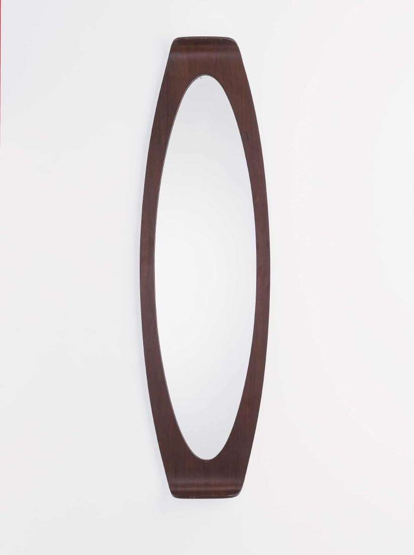 FRANCO CAMPO & CARLO GRAFFI: Specchio, Home anni '60. Legno di teak curvato, cristallo specchiato e molato - A MIRROR BY F. CAMPO & C. GRAFFI cm 145x45