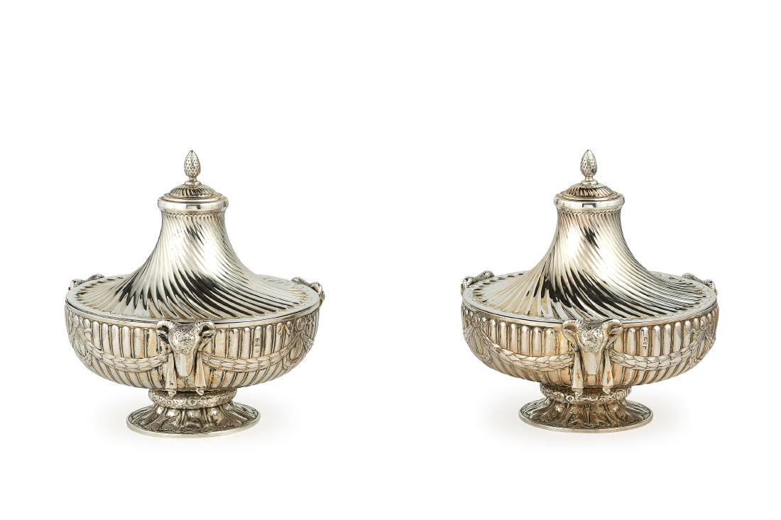 COPPIA DI PICCOLE ZUPPIERE IN ARGENTO, HANAU, XIX-XX (1 of 1)