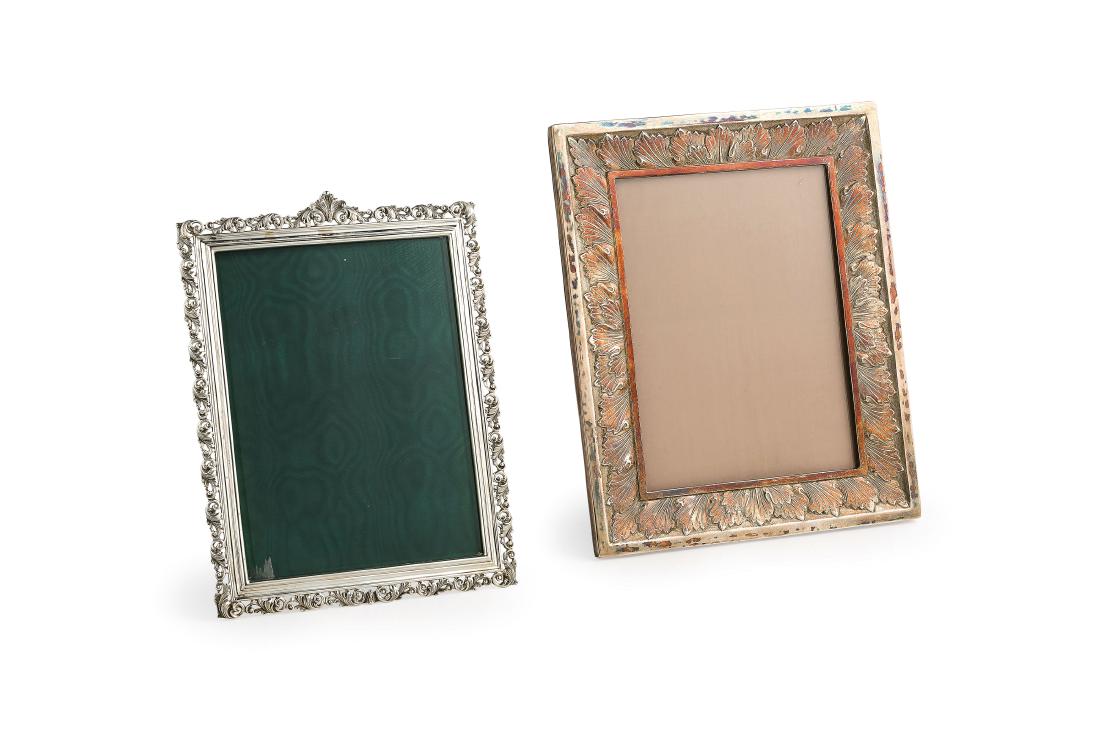 DUE DIVERSE CORNICI DA TAVOLO IN ARGENTO, MILANO, XX (1 of 1)