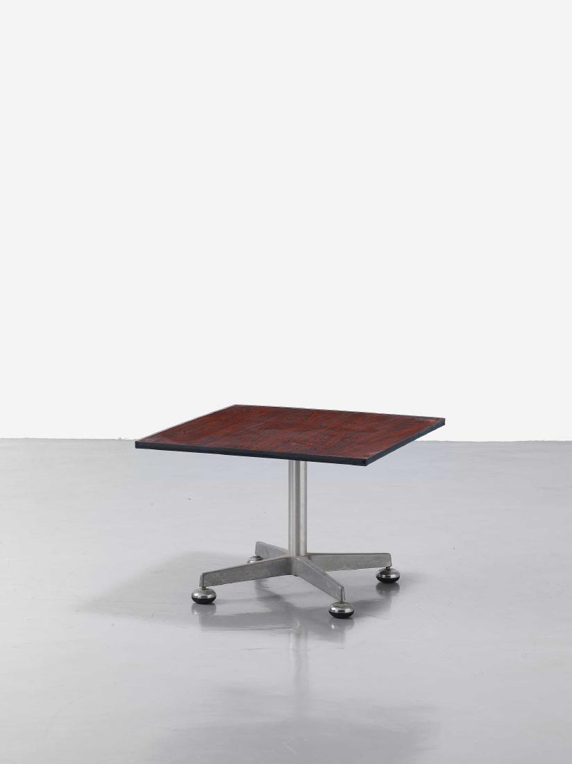 FORMANOVA: Tavolino anni '60. Legno laminato, acciaio, alluminio - A LOW TABLE BY FORMANOVA cm 44x63x63