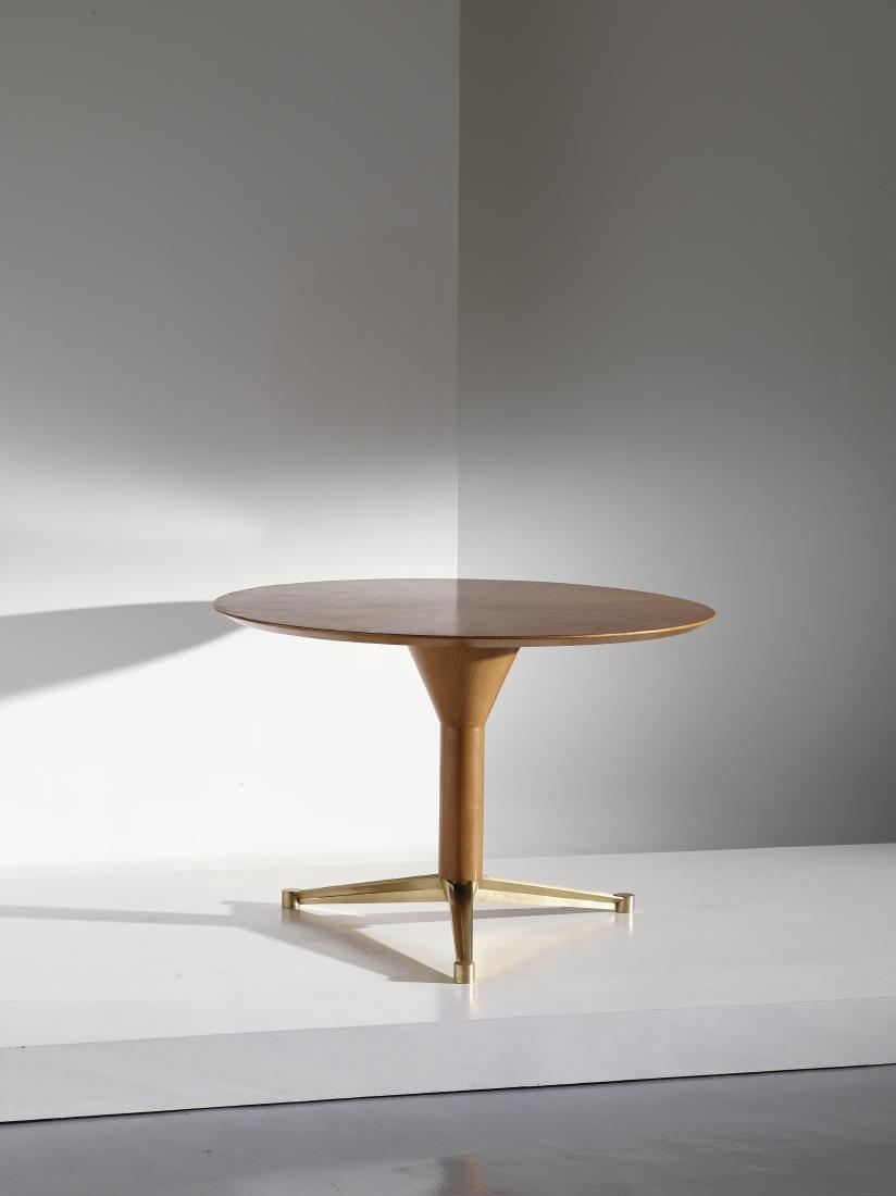 MANIFATTURA ITALIANA: Tavolo da pranzo anni '50. Ottone, legno ciliegio - AN ITALIAN DINING TABLE cm 77x115