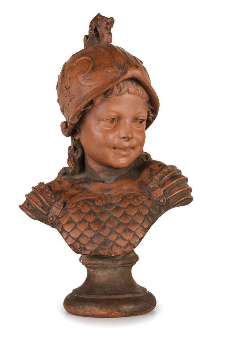 SCULTURA IN TERRACOTTA, XX SECOLO: raffigurante bimbo con armatura ed elmo, iscritto nel retro J. B. Carpeaux- usure, graffi nella patina, alcune sbeccature e mancanze Alt. cm 46, larg. cm 27, prof. cm 20 A TERRACOTTA SCULPTURE, 20TH C