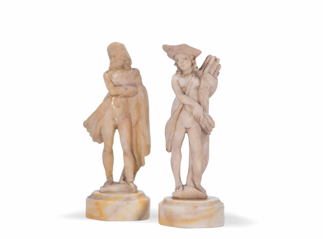 DUE PICCOLE SCULTURE IN ALABASTRO, XIX SECOLO (1 of 1)