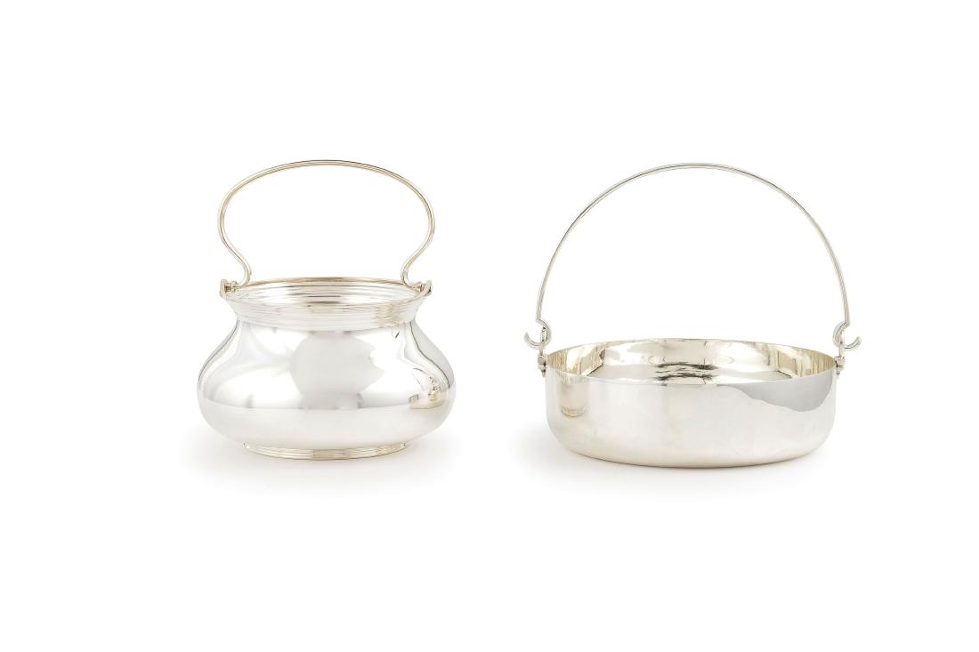 LOTTO DI OGGETTI DIVERSI IN ARGENTO, MILANO, XX SECOLO,: ORAFO I. PRADELLA composto da un cesto, un secchiello e due scatole- usure Cesto, alt. cm 18, larg. cm 13,5- peso totale gr 2254 A LOT OF DIFFERENT ITALIAN SILVER OBJECTS, MILAN, 20TH CENTURY, MARKS O