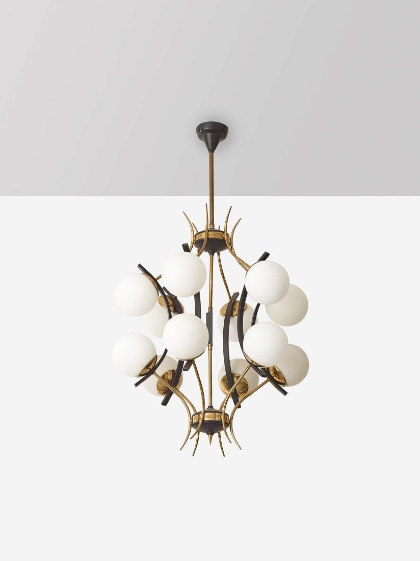 STILNOVO: Lampada a sospensione. Alluminio smaltato, ottone, vetro opalino satinato. Produzione Stilnovo anni '60. cm 93x55 A CDEILING LAMP BY STILNOVO