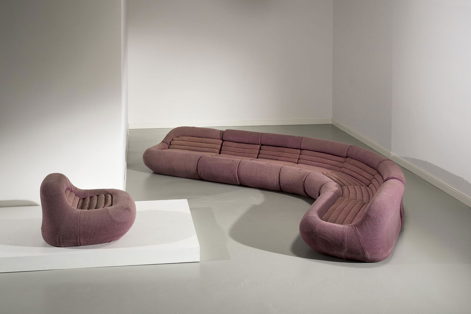 JONATHAN DE PAS, DONATO D (1 of 1)