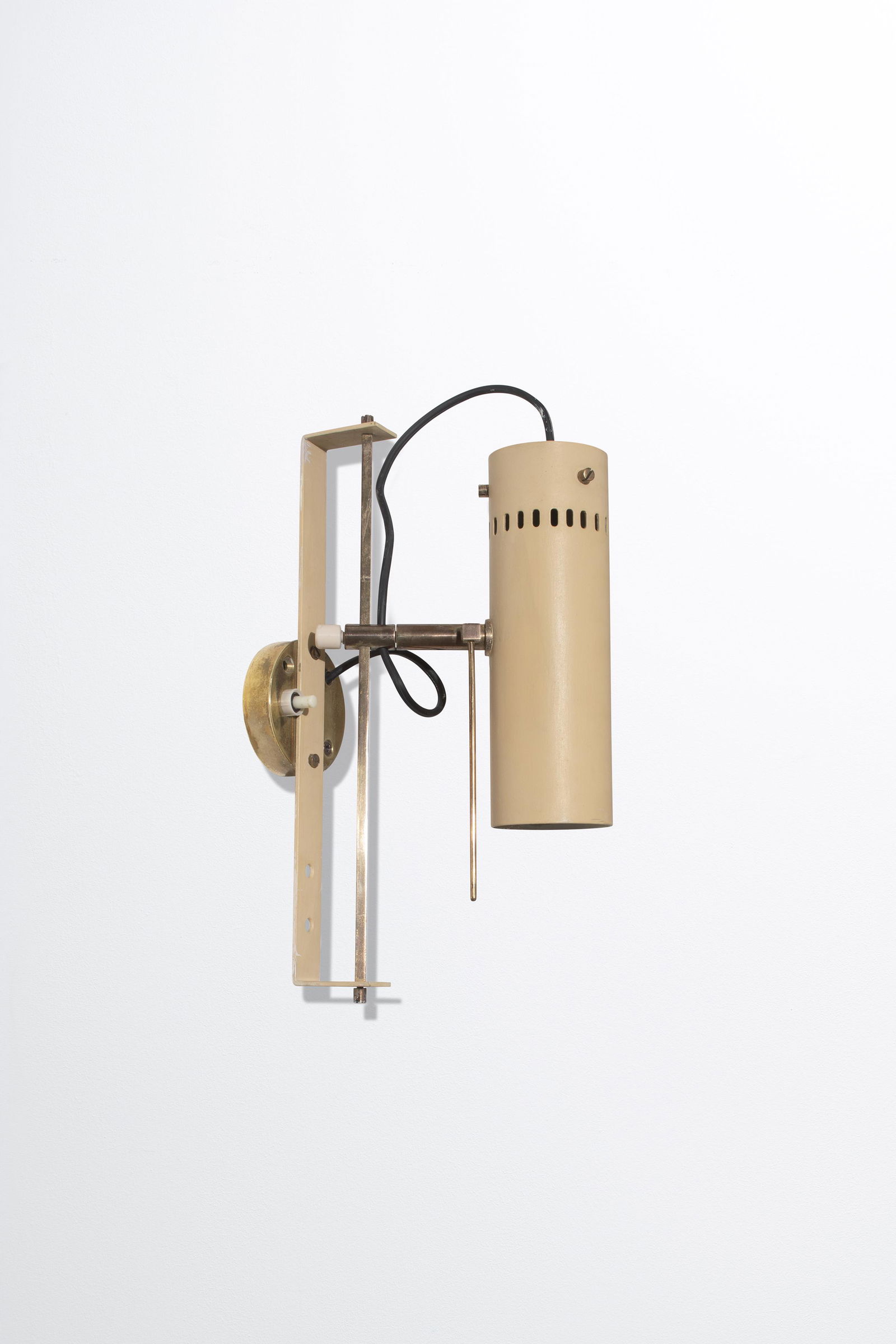 TITO AGNOLI (1 of 1)