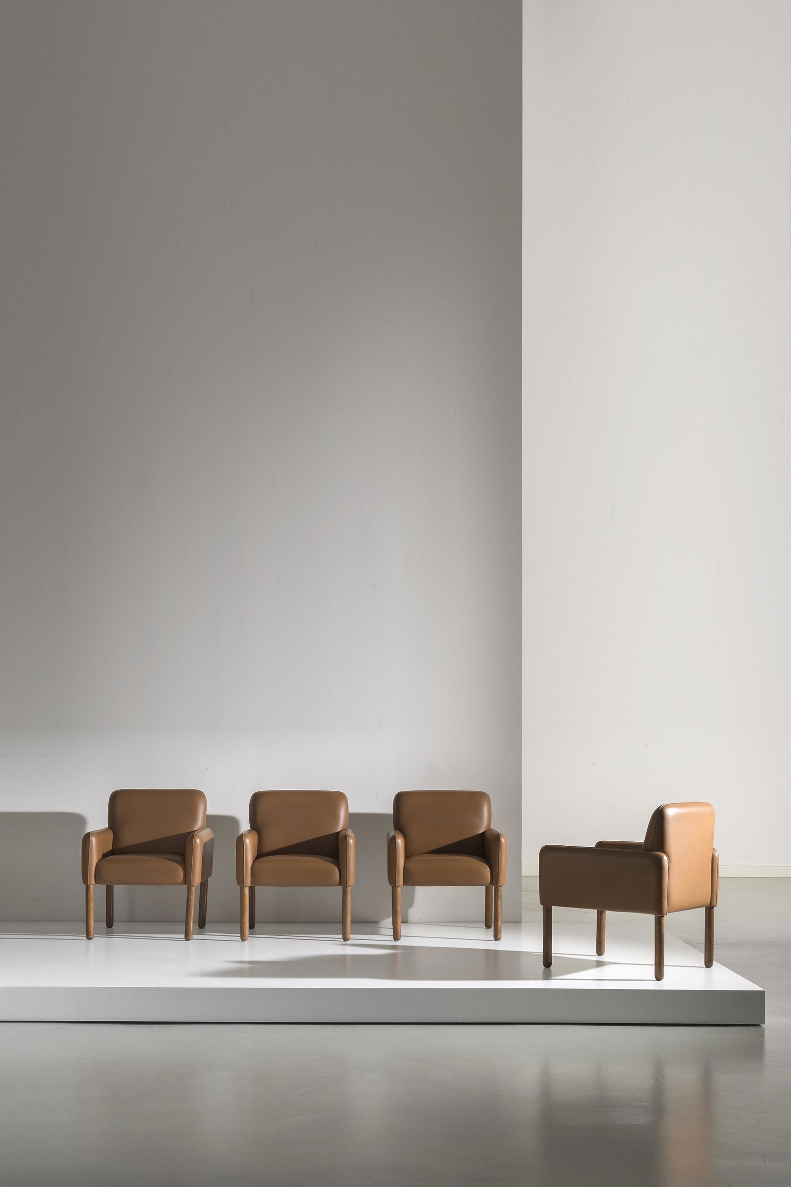 VICO MAGISTRETTI (1 of 1)