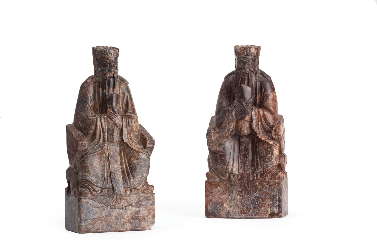 COPPIA DI SCULTURE IN PIETRA (1 of 1)