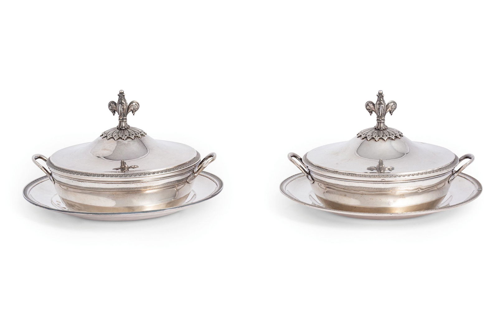 COPPIA DI LEGUMIERE CON PRESENTOIRE IN ARGENTO (1 of 1)