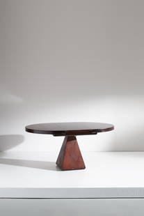 VITTORIO INTROINI: Tavolo estensibile della serie Chelsea. Legno esotico. Produzione Saporiti, Italia, 1960 circa cm 78x120 A TABLE BY V. INTROINI Casa Amica, L'angolo del pranzo, 1969, p. 49 Buone condizioni