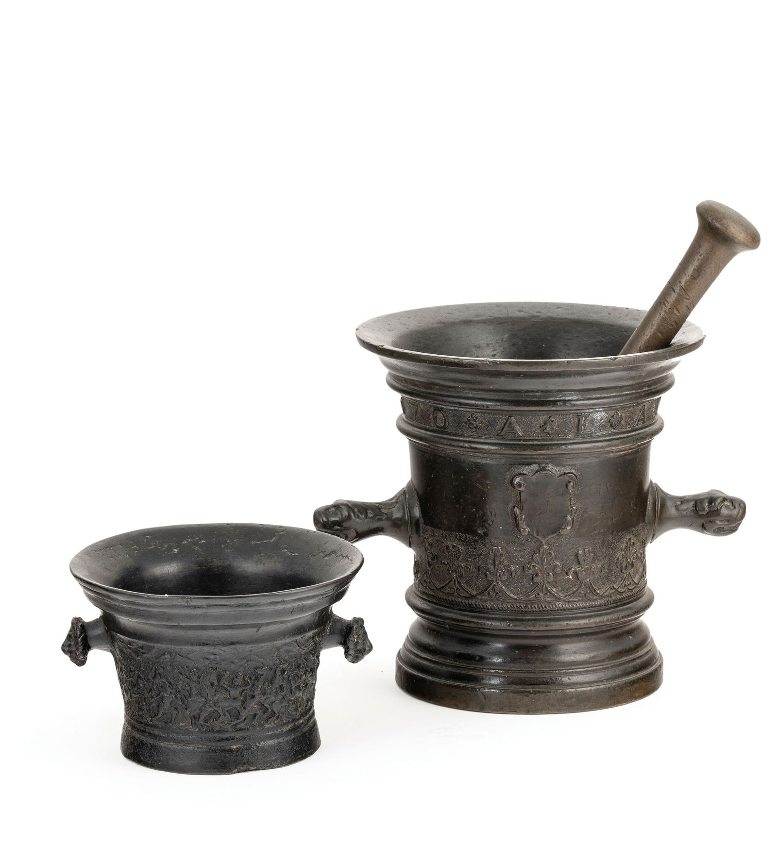 DUE MORTAI IN BRONZO, XVII SECOLO (1 of 1)