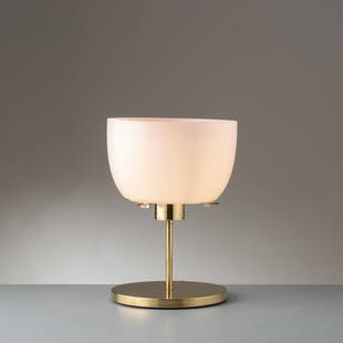 ANGELO OSTUNI, RENATO FORTI: Lampada da tavolo. Ottone, metacrilato colorato, vetro lattimo, plexiglass trasparente. Produzione Oluce, fine anni '50. cm 42x30 A TABLE LAMP BY A. OSTUNI & R. FORTI T. Braeuniger, O-Luce di Giuseppe