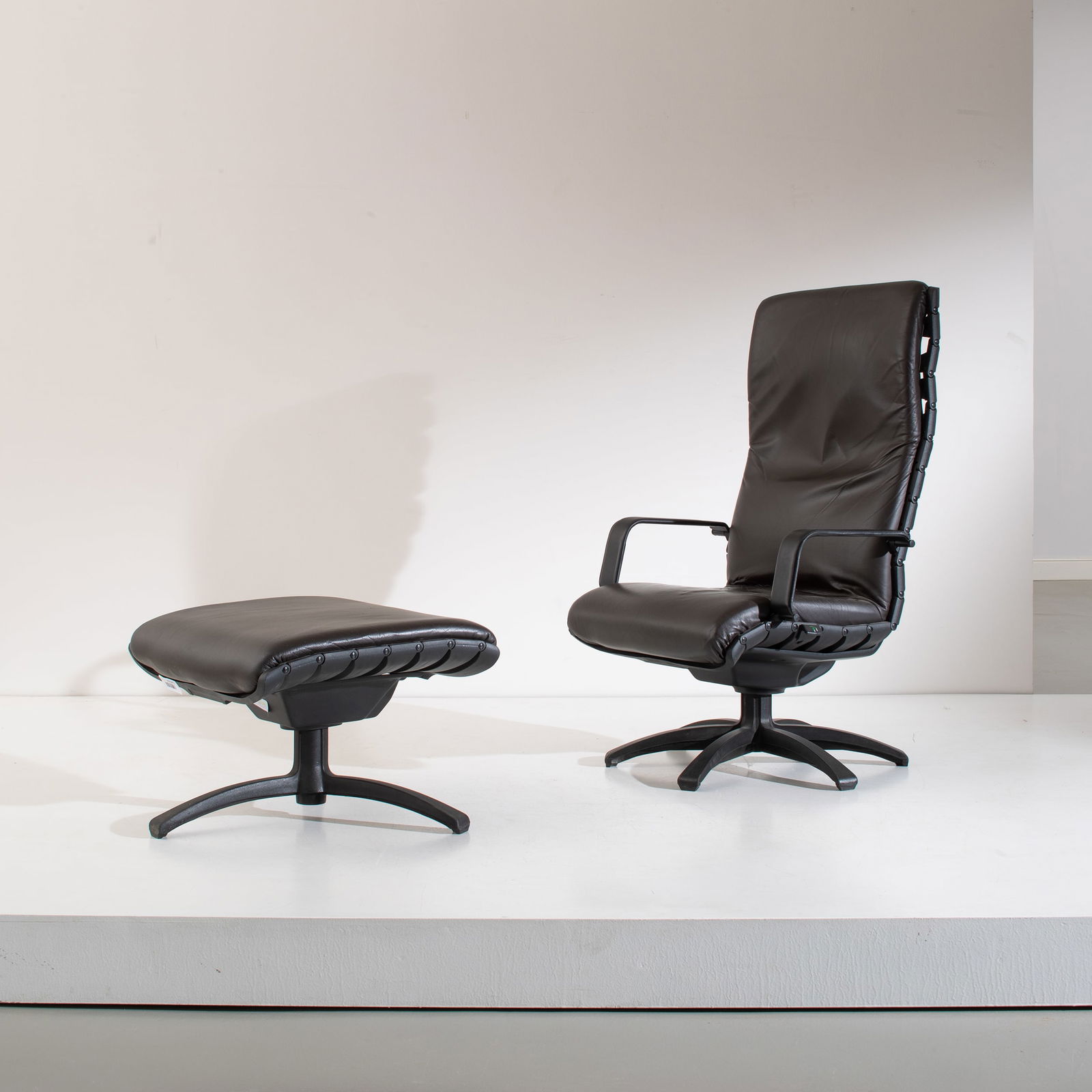 FERDINAND PORSCHE (1 of 5)