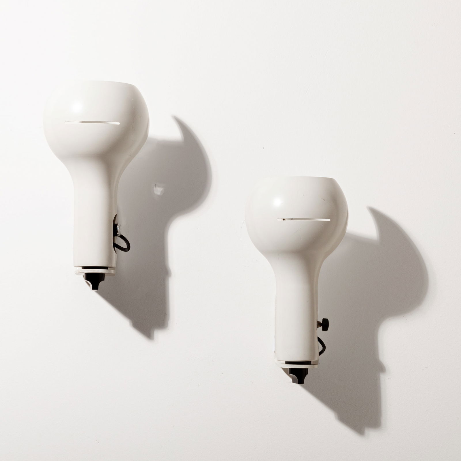 JOE COLOMBO (1 of 4)