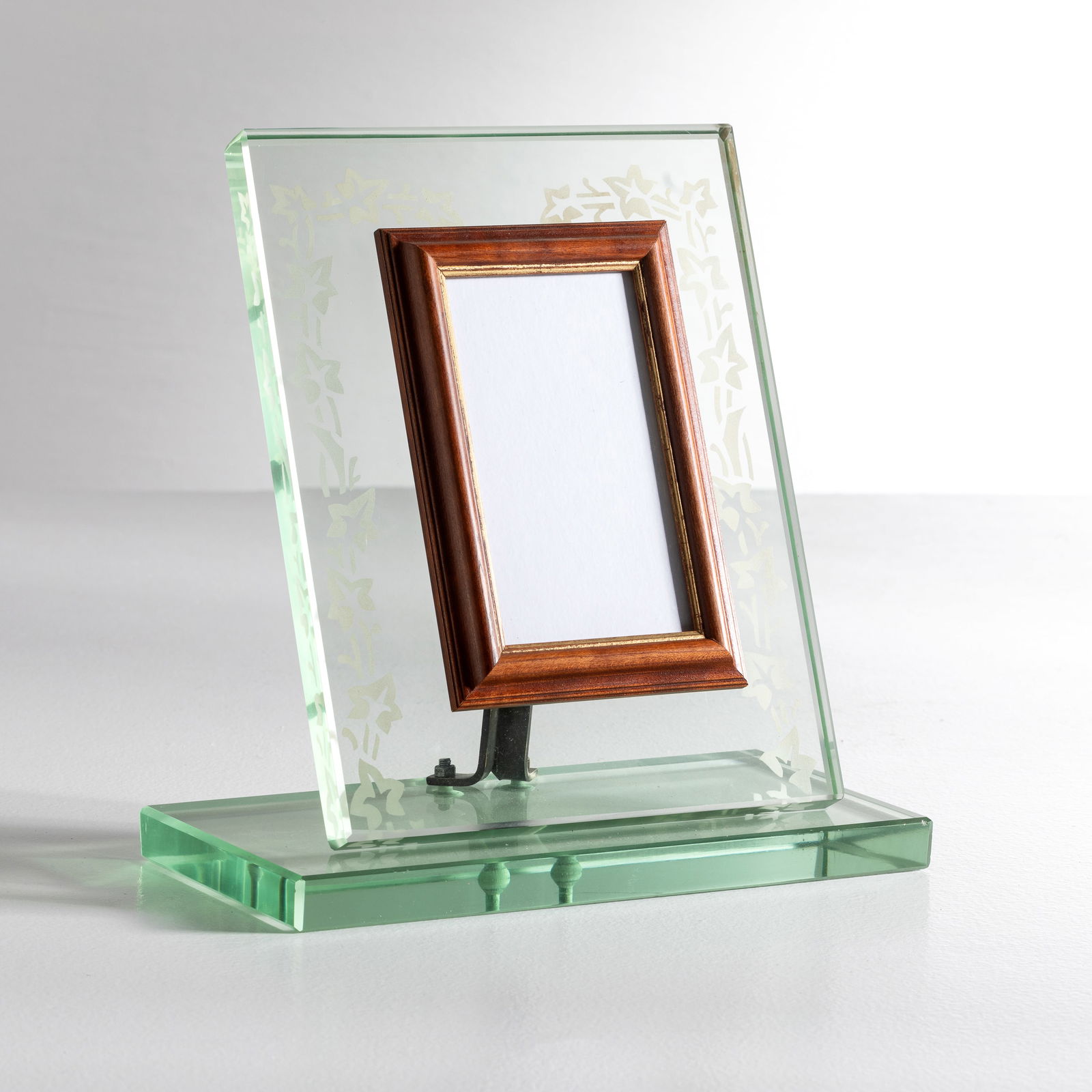 FONTANA ARTE (ATTRIB. A) (1 of 2)