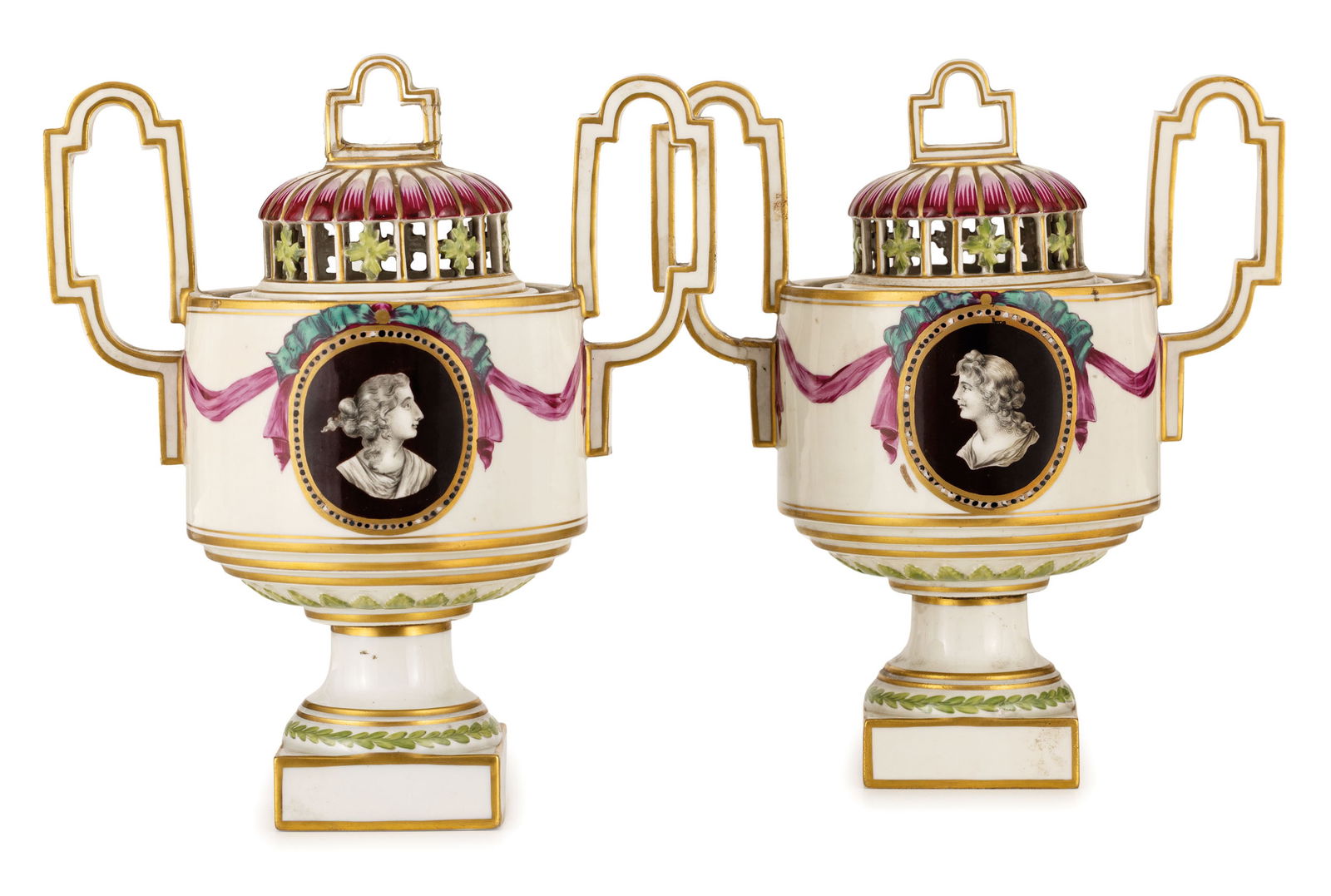COPPIA DI POT-POURRI IN PORCELLANA POLICROMA, (1 of 1)