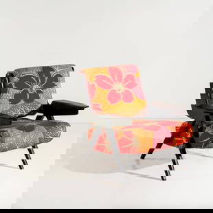 GIANFRANCO FRATTINI: Poltrona modello n.831. Multistrato curvato e verniciato, tessuto imbottito, ottone. Produzione Figli di Amedeo Cassina 1956 ca. cm 72x75x75 AN ARMCHAIR BY G. FRATTINI G. Gramigna, 'Repertorio del des