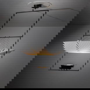 MARIO BOTTA: Lampada a sospensione mod. Zefiro. Metallo verniciato, griglia metallica smaltata. Produzione Artemide anni '80. Marchio del produttore imrepsso cm 105x95x48 A CEILING LAMP BY M. BOTTA G. Gramigna, Re