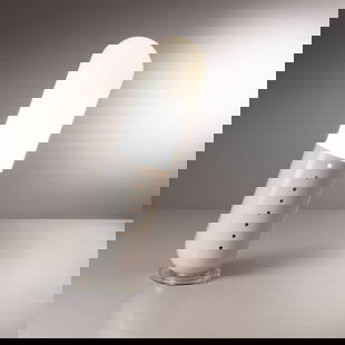 CESARE MARIA CASATI & EMANUELE PONZI: Lampada da tavolo mod. Pillola. Metallo laccato, metacrilato. Produzione Nai, Italia, 1968. h cm 55 A TABLE LAMP BY C. CASATI & E. PONZI G. Gramigna, Repertorio del design italiano 1950-2000 per l'arr