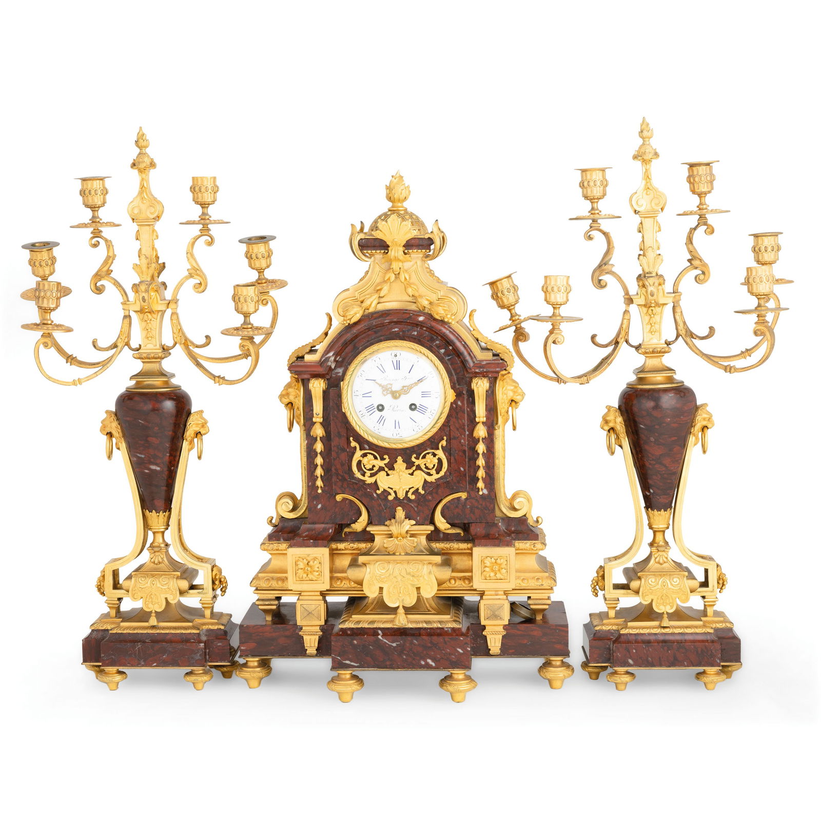 RAINGO FRERES, IMPORTANTE TRITTICO CON OROLOGIO A: PENDOLO D'APPOGGIO IN MARMO ROSSO, FRANCIA 1870 CIRCA importante trittico in marmo rosso, con grandi applicazioni in bronzo dorato, quadrante in smalto bianco con numeri romani, firmato Raingo Freres,