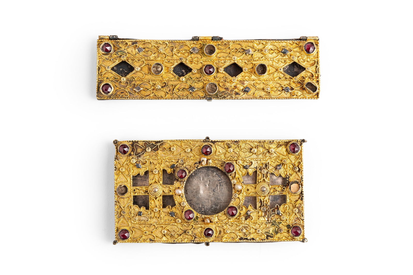 DUE SCATOLE IN ARGENTO PARZIALMENTE DORATO, PIETRE E (1 of 1)