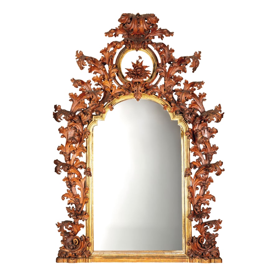 GRANDE CORNICE IN LEGNO SCOLPITO E LACCATO, XIX SECOLO (1 of 2)