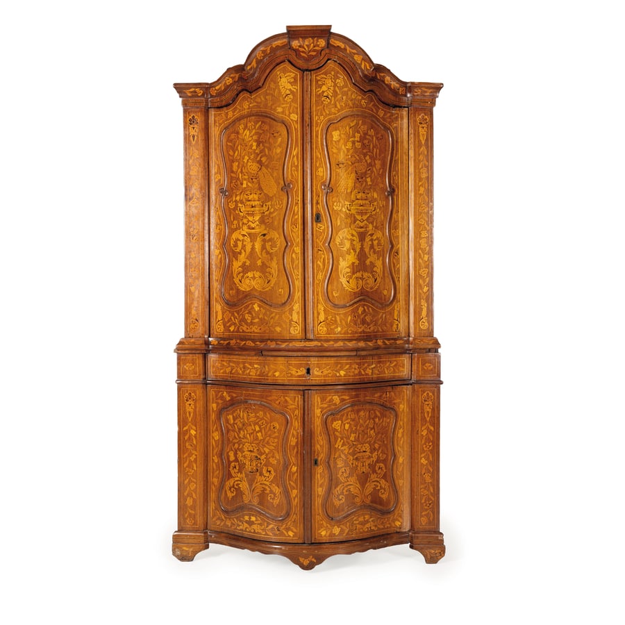 ANGOLIERA A DOPPIO CORPO IMPIALLACCIATA IN LEGNI VARI, (1 of 3)