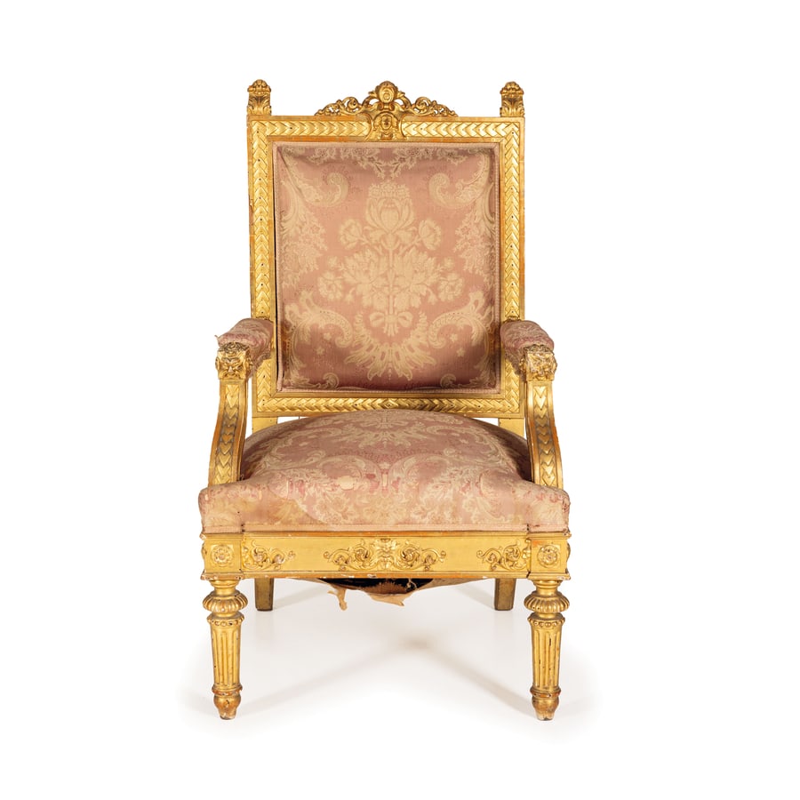 PARTE DI FORNITURA DA SALOTTO IN LEGNO INTAGLIATO E (1 of 3)