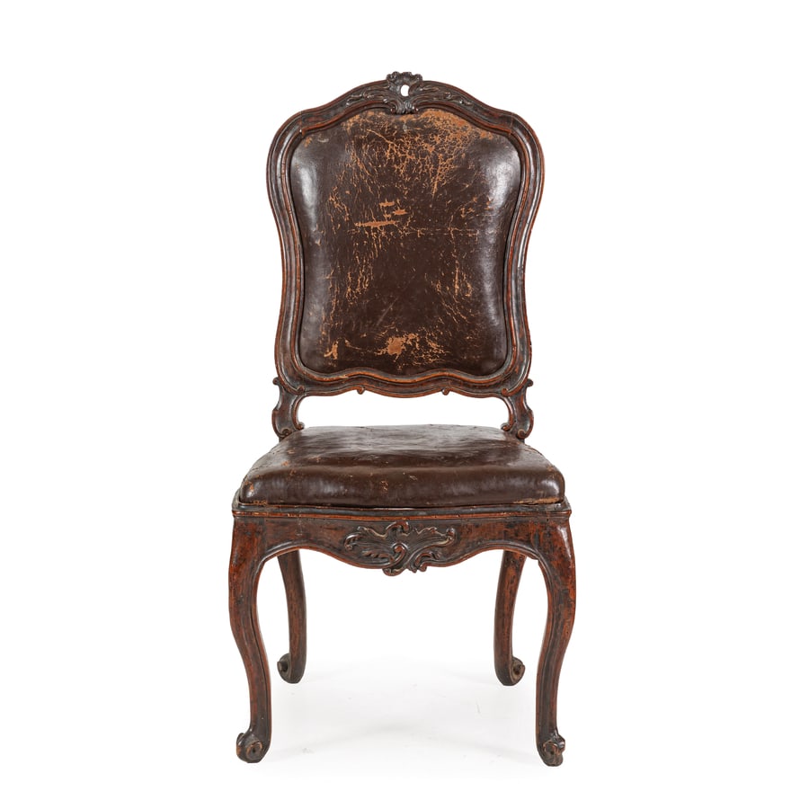 OTTO SEDIE IN LEGNO DI NOCE NOCE, XVIII SECOLO (1 of 2)