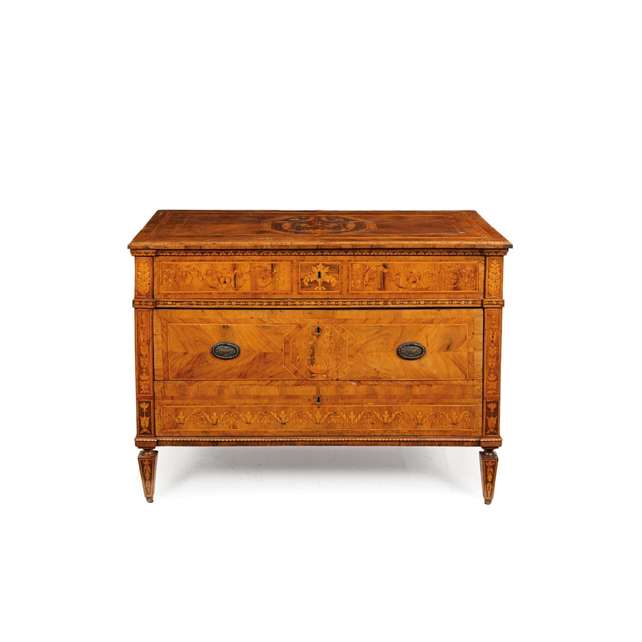 CASSETTONE IMPIALLACCIATO IN LEGNI VARI, XVIII-XIX (1 of 4)