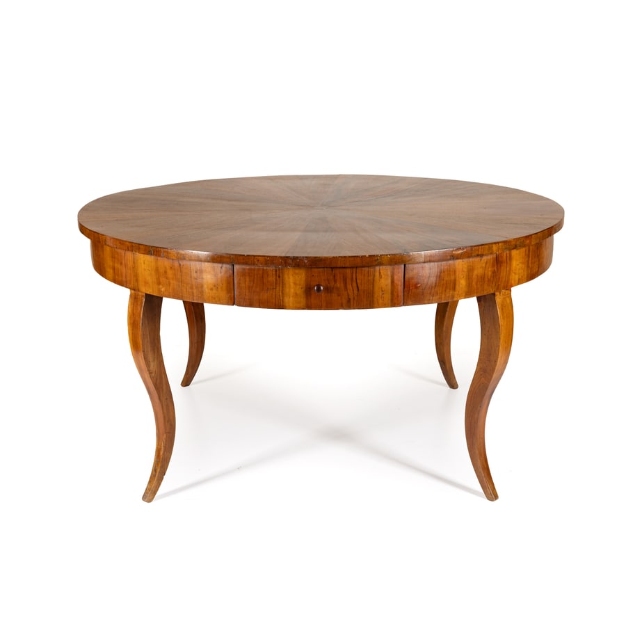 TAVOLO DA CENTRO IMPIALLACCIATO IN LEGNO DI NOCE, XIX (1 of 1)