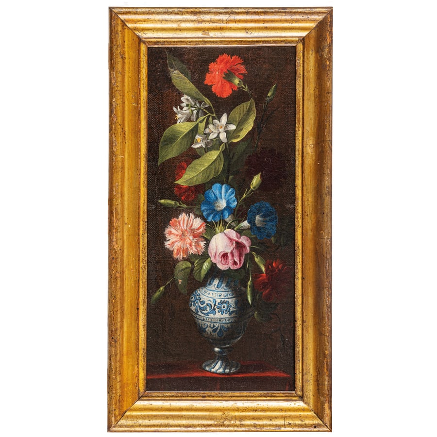 GIOVANNI STANCHI: (Roma, 1608 - 1675 circa) Coppia di vasi fioriti Olio su tela, cm 47X21 (2) Provenienza: Genova, collezione privata Databili alla metà del XVII secolo, le tele evidenziano l'adesione del pittore 