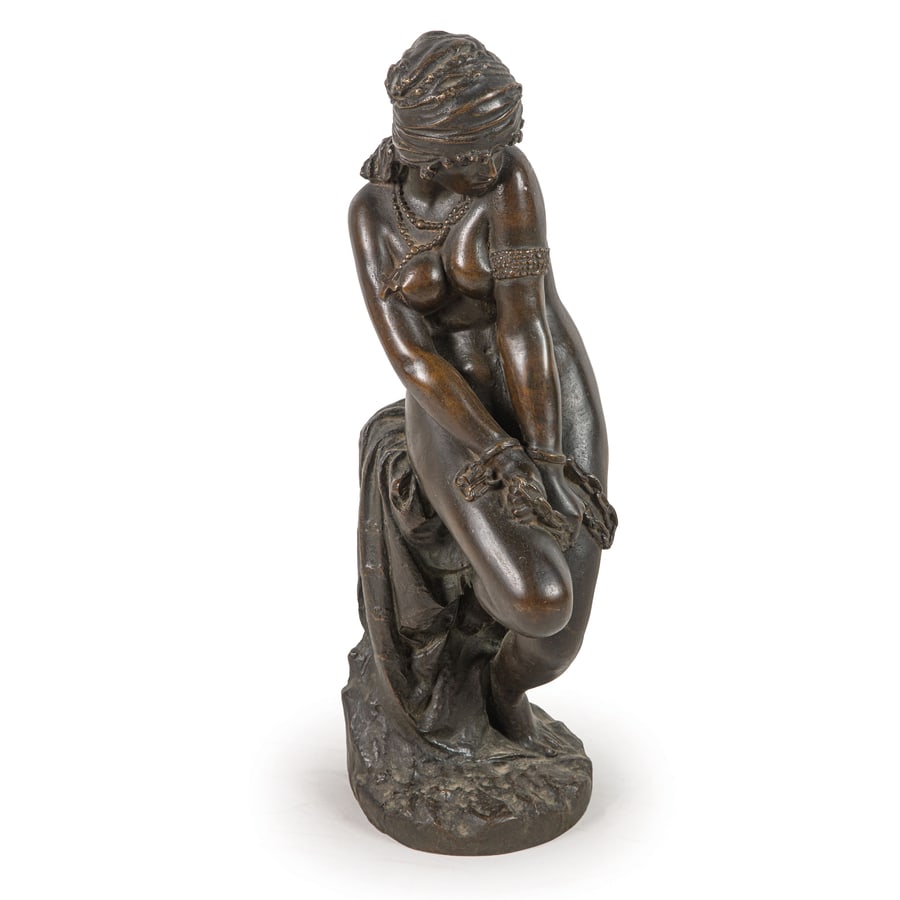 GIACOMO GINOTTI: Cravagliana, 1845 - Torino, 1897 La schiava Firmato G Ginotti sul verso Bronzo, Alt cm 50 Giacomo Ginotti, scultore piemontese attivo nella seconda metà dell'Ottocento, esordì nel 1877