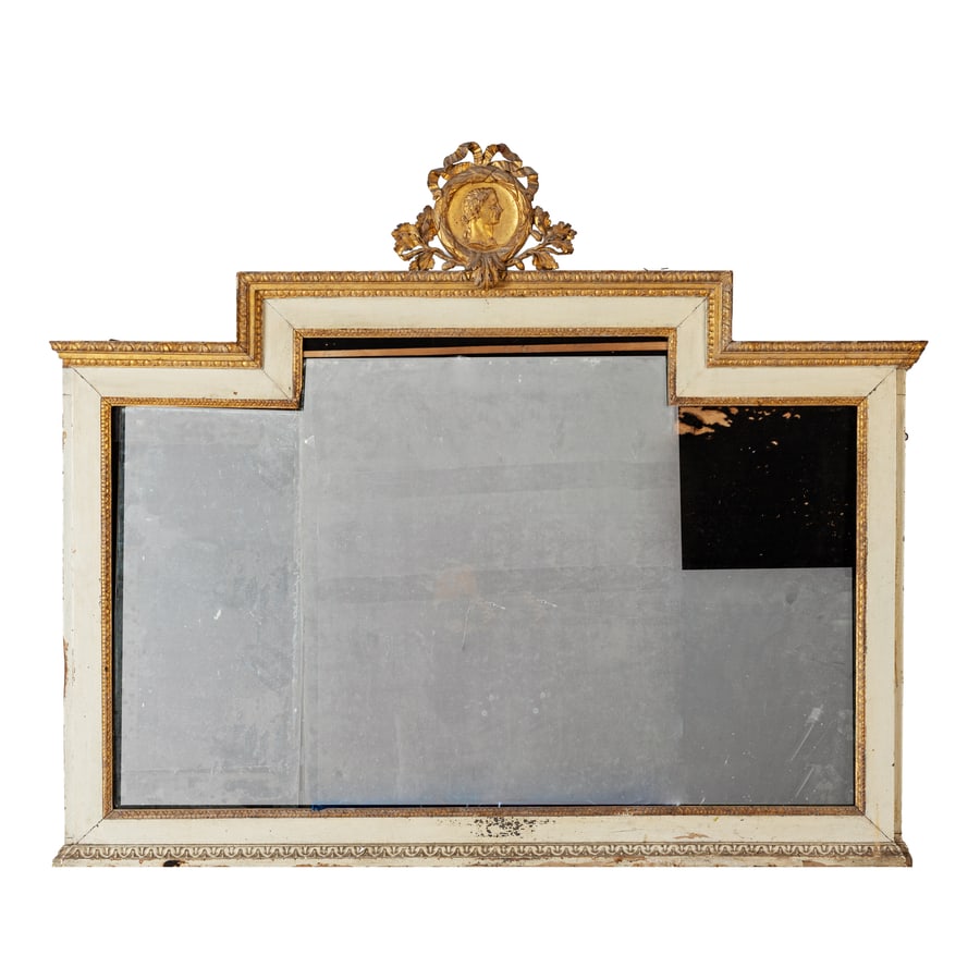 CAMINIERA IN LEGNO INTAGLIATO, LACCATO E DORATO, (1 of 2)