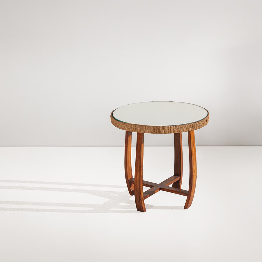 MANIFATTURA ITALIANA: Guéridon. Legno di faggio curvato, corda di canapa intrecciata, vetro specchiato. Italia anni '30 ; '40 cm 81x61x61 AN ITALIAN SIDE TABLE Buone condizioni. Piccole righe, segni di usura piccole m