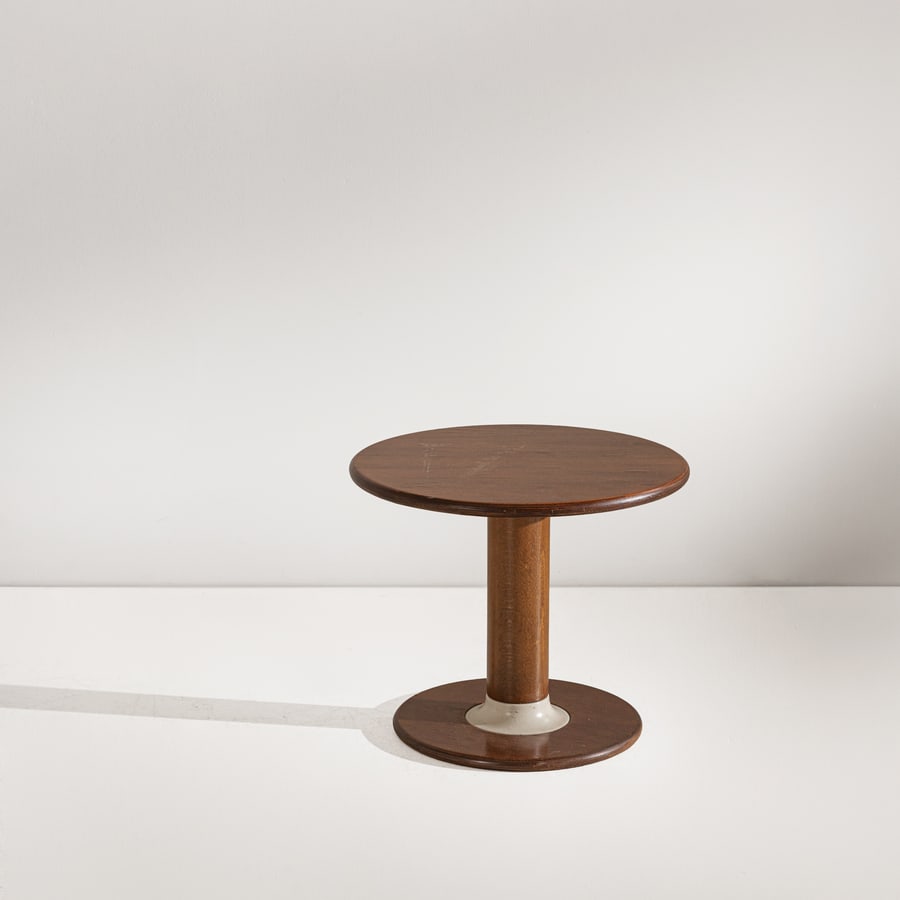 ETTORE SOTTSASS: Tavolino mod. Rocchetto. Legno di faggio, legno esotico, legno laccato. Produzione Poltronova, 1966 ca. cm 40x48 ca. AN OCCASIONAL LOW TABLE BY E. SOTTSASS Domus n. 433, dicembre 1965, p. 42; I. Miett