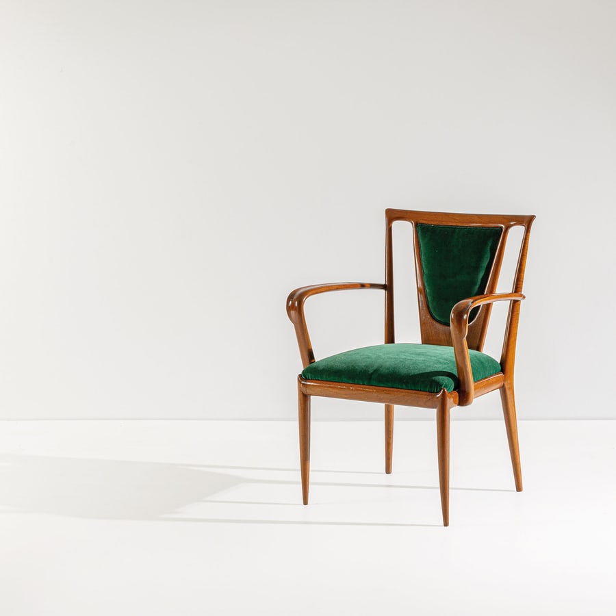 ICO & LUISA PARISI: Poltroncina mod. 1949.13. Legno di noce tinto, tessuto imbottito. Produzione Ariberto Colombo, 1949 ca. cm 90x62x58 AN ARMCHAIR BY I. & L. PARISI R. Lietti, Ico Parisi. Design. Catalogo ragionato 1936