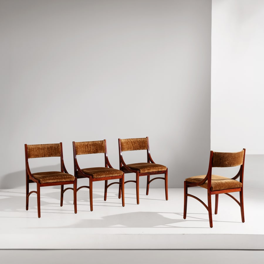 ICO PARISI: Quattro sedie mod. 110. Legno, tessuto imbottito. Produzione Cassina 1961 ca. cm 78x45x50 FOUR CHAIRS BY I. PARISI G. Gramigna, Repertorio del design italiano 1950 ; 2000, Allemandi, 2003, p. 87; R. L