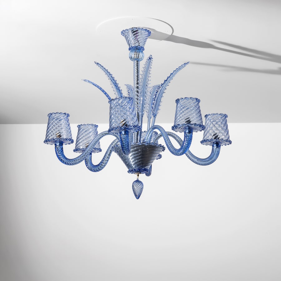 ERCOLE BAROVIER: Lampada a sospensione. Metallo, vetro lavorato a caldo. Produzione Barovier & Toso anni '30. cm 80x85x85 ca A CEILING LAMP BY E. BAROVIER Condizioni molto buone. Righe, segni di usura. Lieve ossidazio
