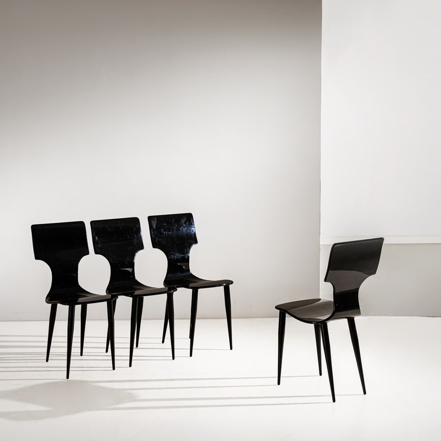 PIERO FORNASETTI: Quattro sedie. Legno tornito laccato, multistrato curvato e laccato. Produzione Atelier dell'Artista anni '90. cm 93x55x40 FOUR CHAIRS BY P. FORNASETTI Buone condizioni generali. Piccole righe, legger