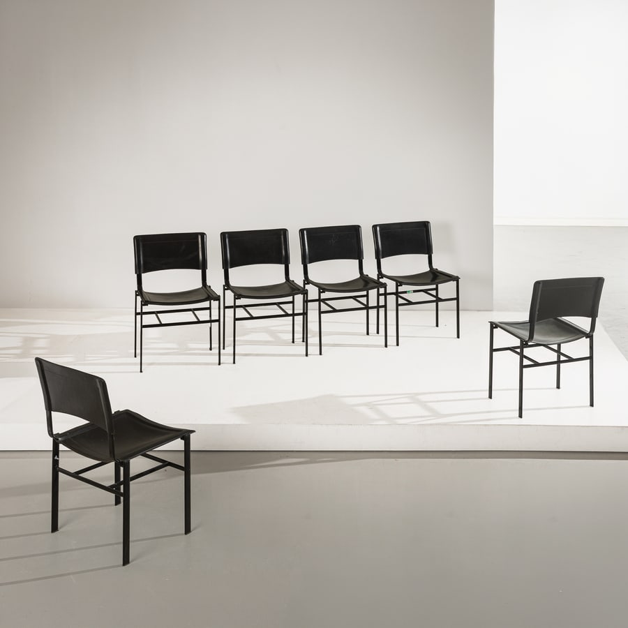 CIDUE: Sei sedie. Metallo verniciato, pelle imbottita. Produzione Cidue anni '80. Etichetta del produttore. cm 81x50x51,5 SIX CHAIRS BY CIDUE Buone condizioni generali. Piccole righe, leggeri graffi,